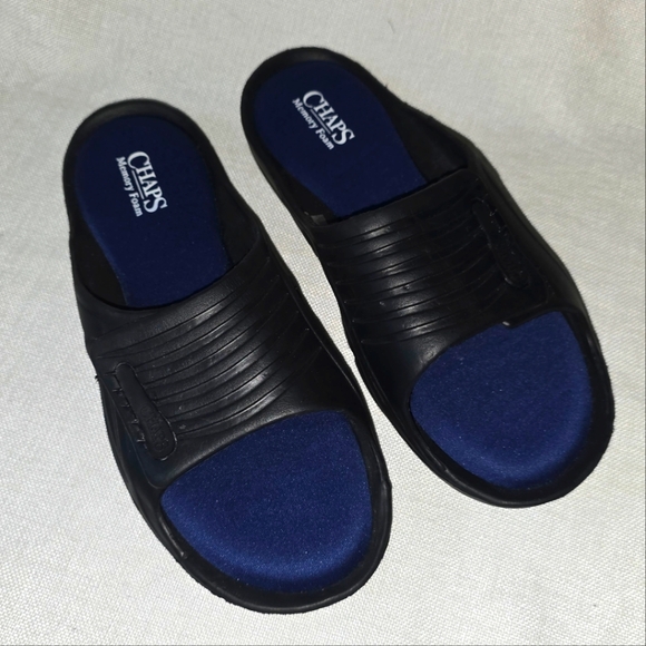 Chaps Men's Athletic Black Slide Sandals NWOT Sz LARGE 10-11 Blue Sole Casual - Picture 1 of 8